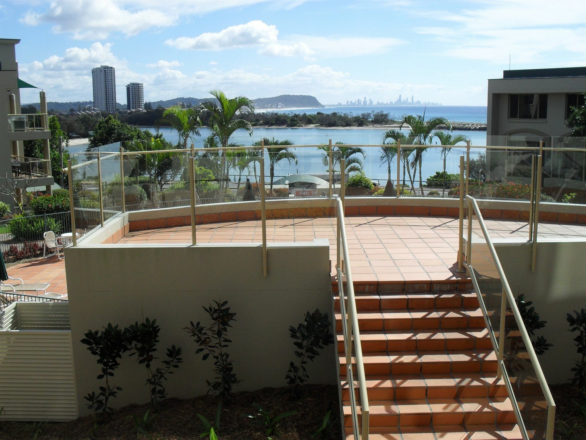 Little Cove Currumbin Aparthotel Gold Coast Exterior photo